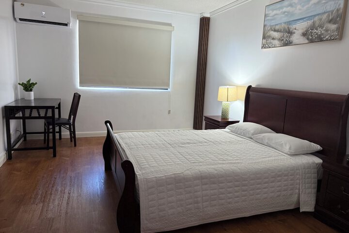 Room 14 of 23