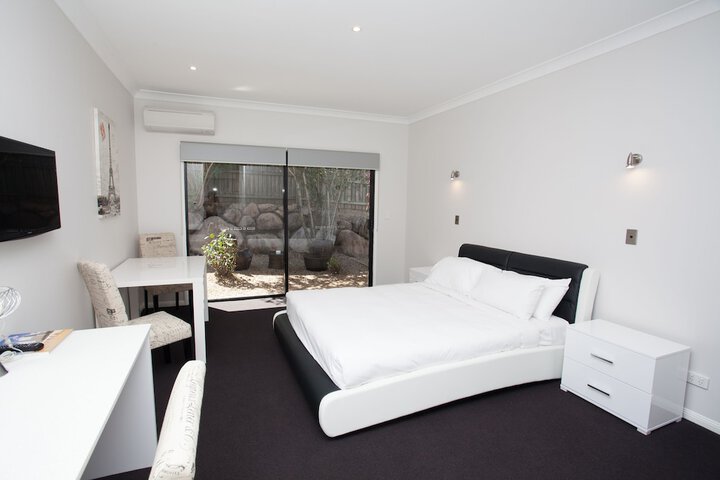 Room 15 of 44