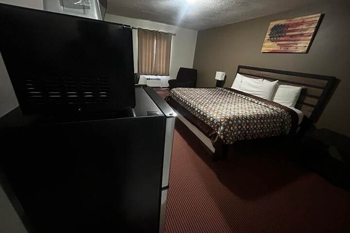 Room 7 of 51