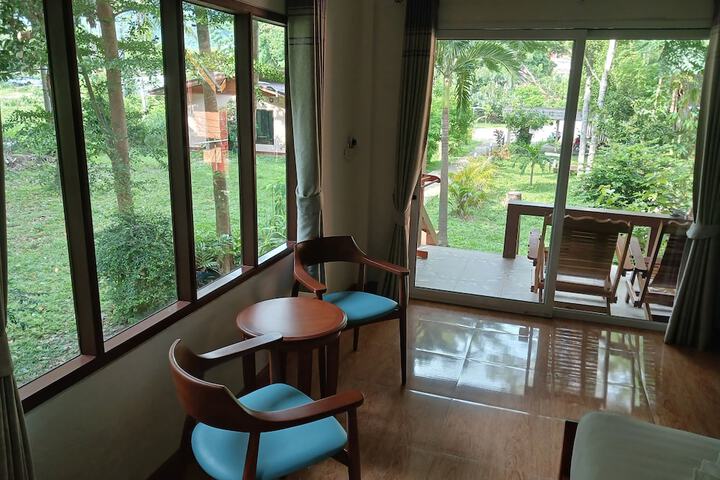 Room 4 of 51