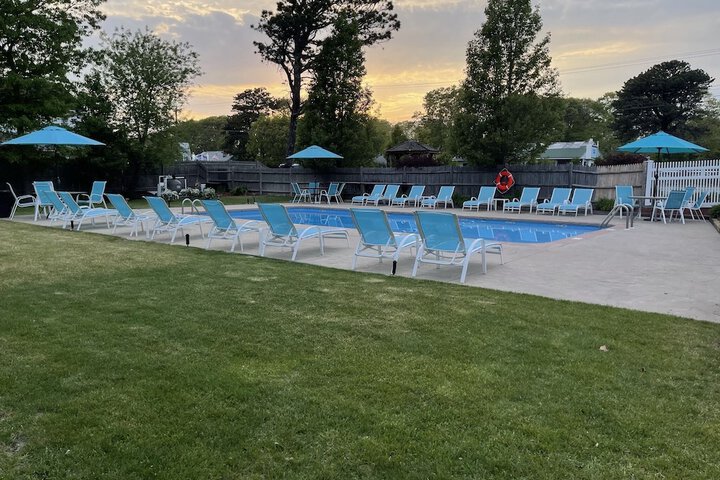 Pool 59 of 101