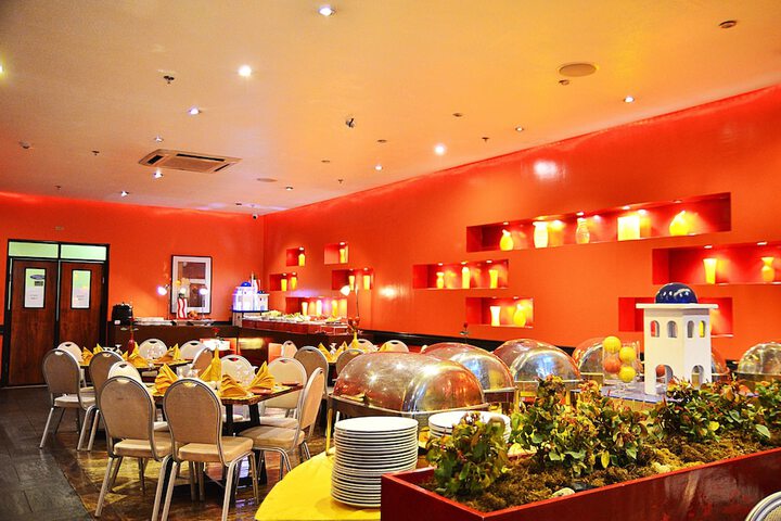 Dining 122 of 161