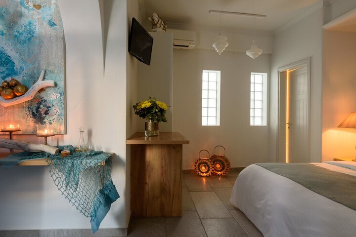 Room 10 of 41