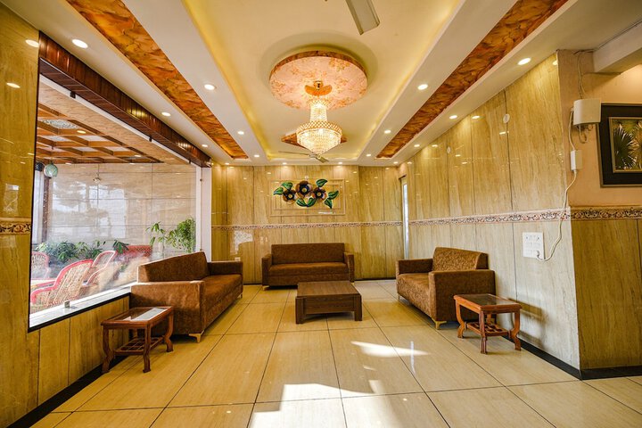 Hotel Interior 10 of 24