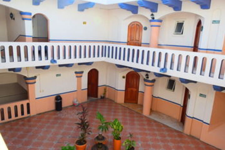 Hotel Interior 22 of 32