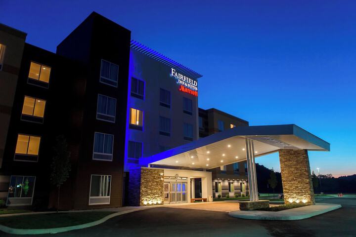 Hotel 50 of 53