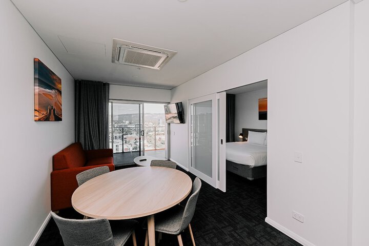 Room 13 of 29