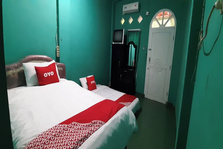 Room 17 of 23