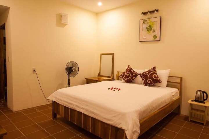 Room 14 of 73