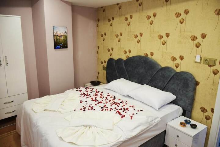 Room 5 of 31