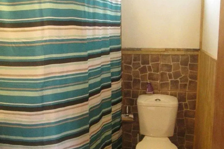 Room 6 of 15