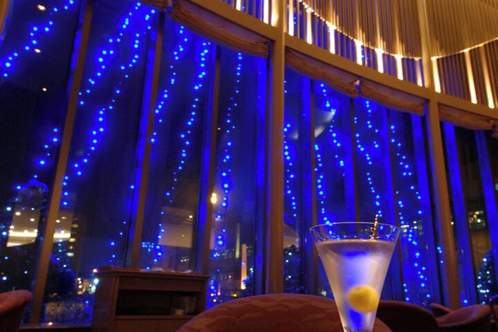 Lounge 114 of 149