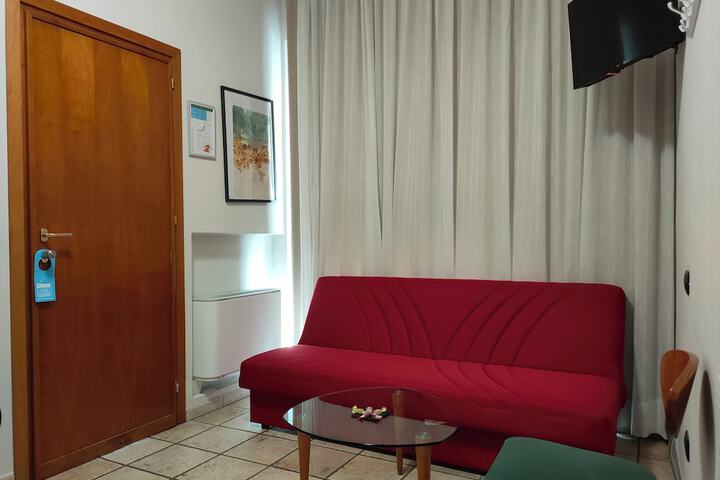 Room 45 of 71