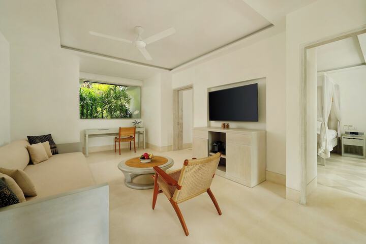 Room 43 of 98