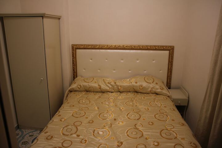 Room 19 of 28