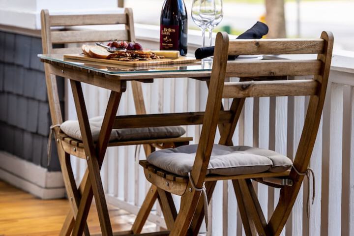 Hotel Exterior 93 of 104