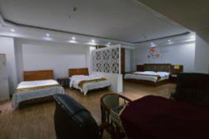 Room 20 of 20