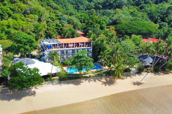 Image of Doublegem Beach Resort and Hotel