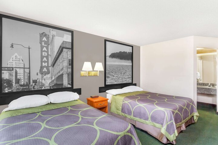 2 Double Beds (5 of 9)