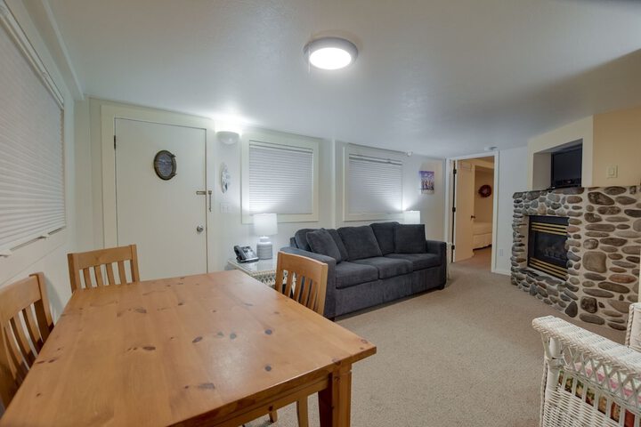 Room 127 of 231