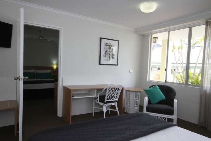 Room 5 of 41