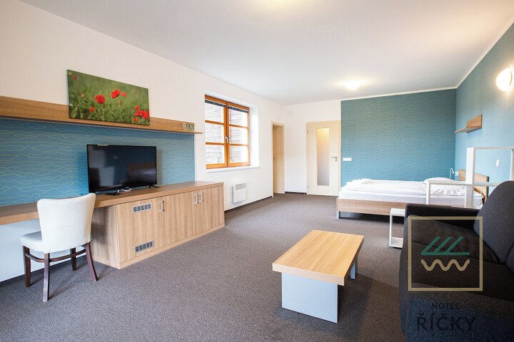Room 132 of 194