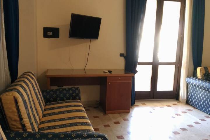 Room 7 of 54