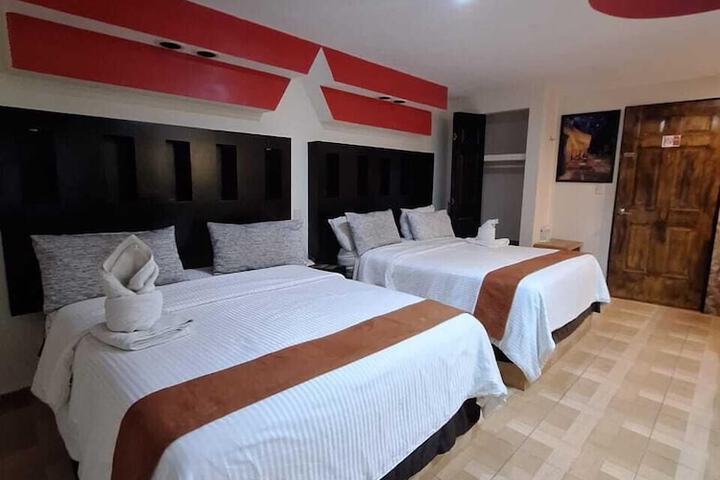 Room 10 of 37