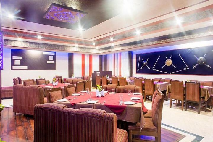 Dining Photos