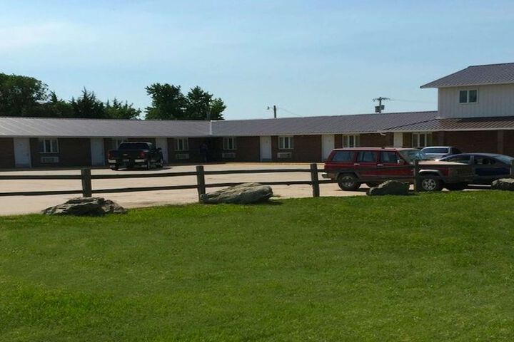 Property Grounds 20 of 28