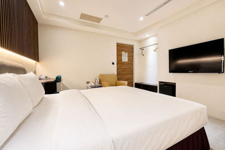 Room 84 of 160