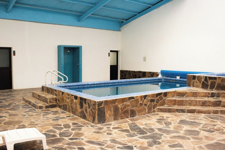 Pool 81 of 96