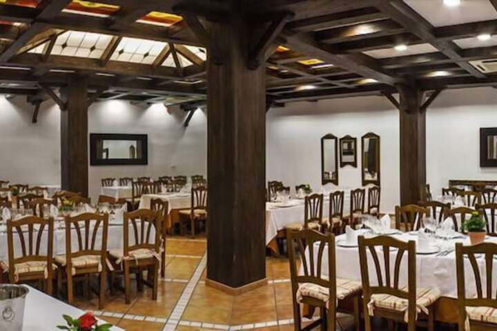 Dining Photos