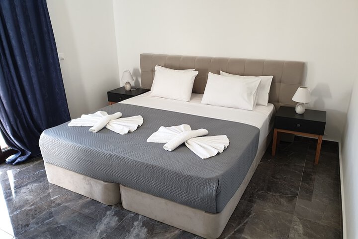Room 5 of 23