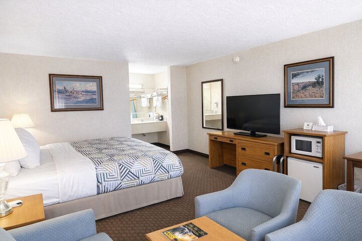 Room 22 of 35