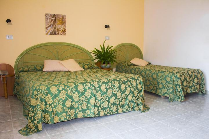 Room 15 of 67