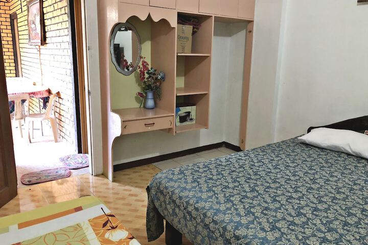 Room 13 of 54