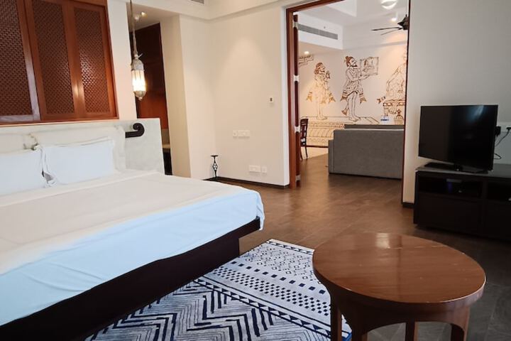 Room 10 of 59