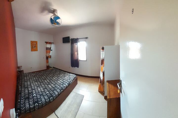 Room 3 of 9