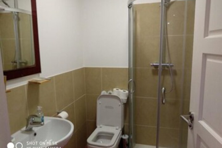 Room 3 of 19