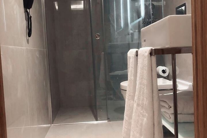 Bath Photo