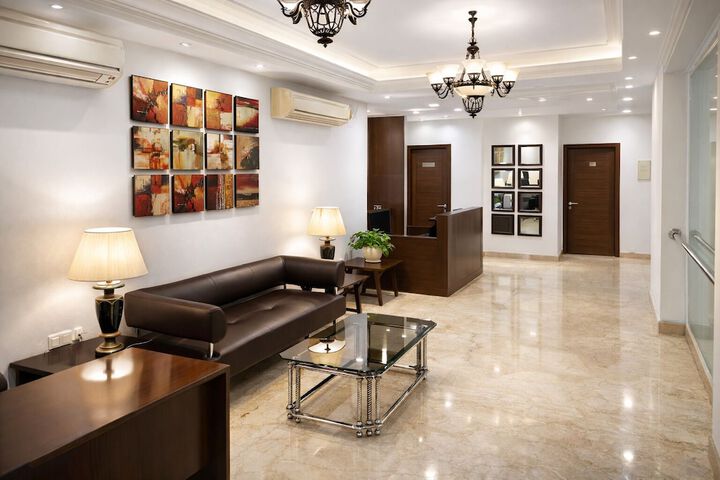 Hotel Interior 4 of 32