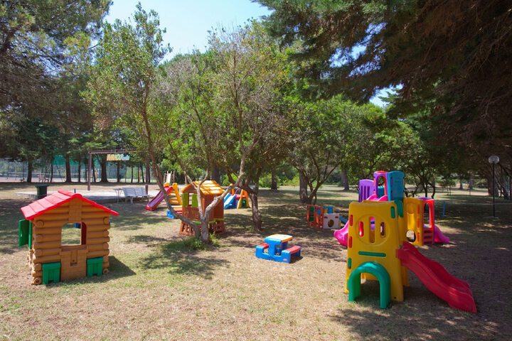 Children's play area - outdoor
