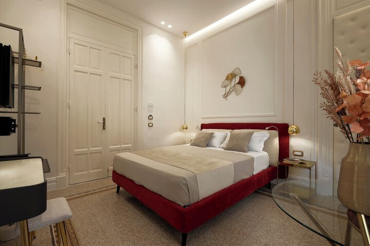 Room 80 of 178