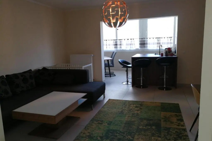 Room 10 of 15