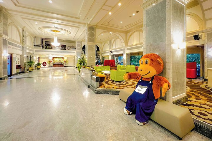 Lobby Photos