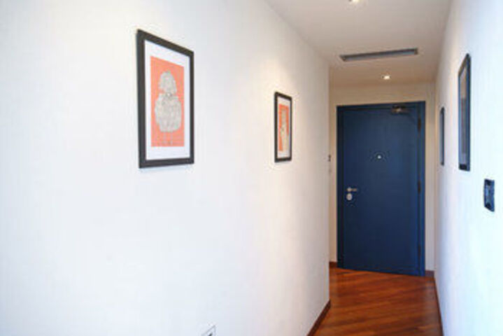 Room 12 of 43