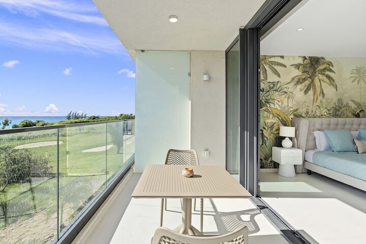 Terrace/Patio 731 of 1000