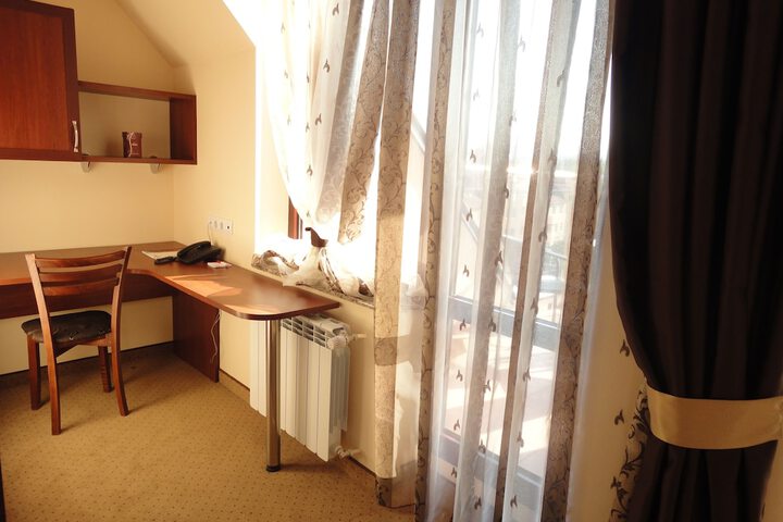 Room 31 of 93