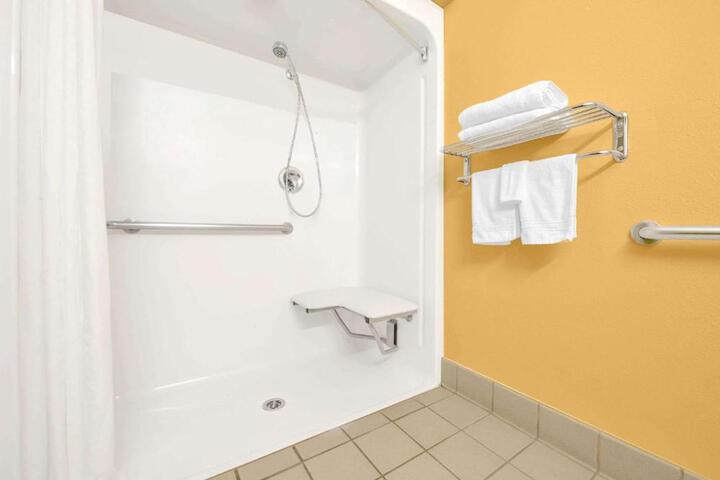 Photo 17
